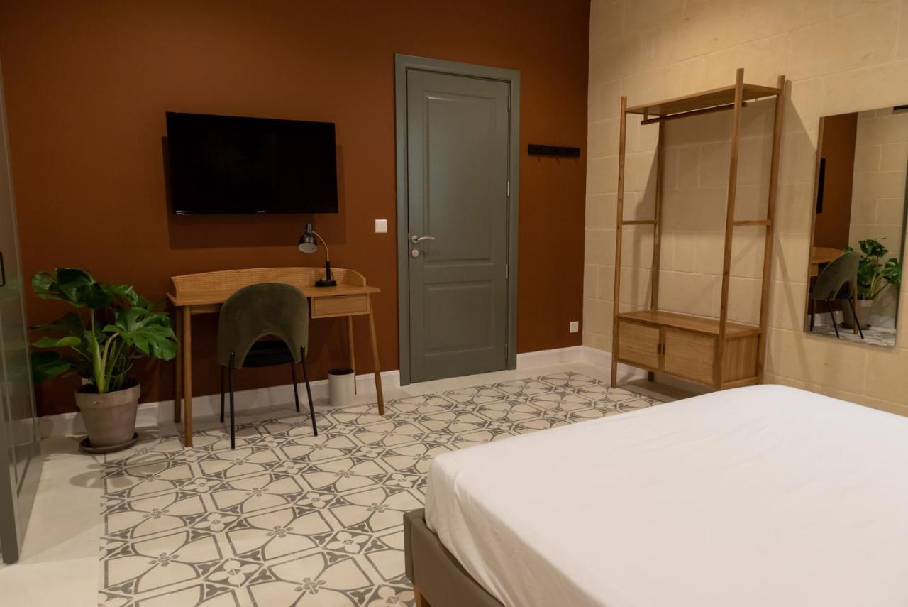 Bed and Breakfast The Carob Tree Виктория Экстерьер фото